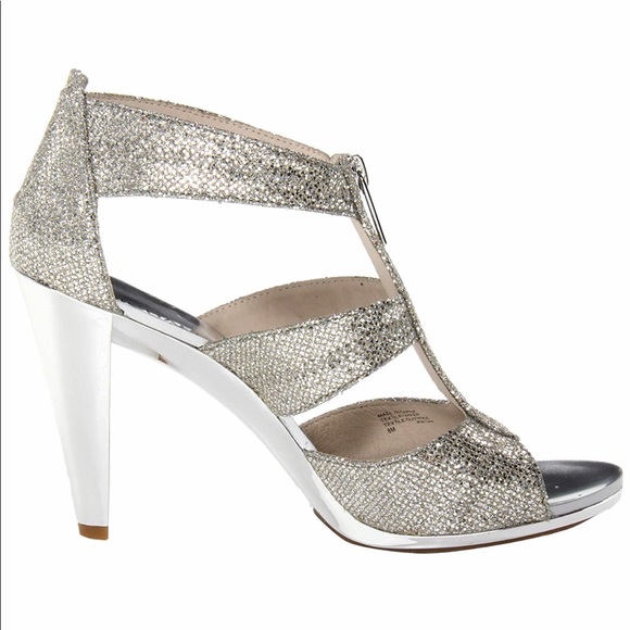 Michael Kors Heels - Picture 2 of 5